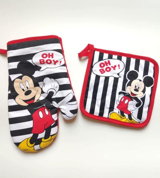 كف وكوستر ميكي